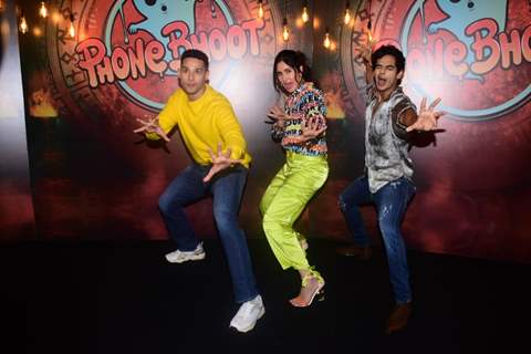 Katrina Kaif, Siddhant Chaturvedi, Ishaan Khattar snapped promoting their upcoming film PhoneBhoot at JW Marriott in Juhu