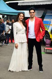 Sidharth Malhotra and Rakul Preet Singh spotted promoting their upcoming film Thank God on the set of Kapil Sharma show