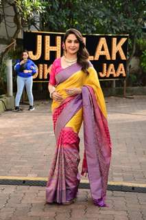 Madhuri Dixit spotted on the set of Jhalak Dikhlaa Jaa 10 