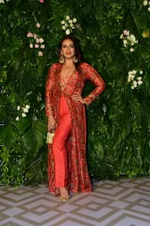Huma Qureshi attend Kriti Sanon’s Diwali bash
