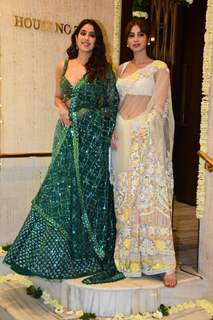 Janhvi Kapoor, Khushi Kapoor clicked at the Manish Malhotra's Diwali Party 