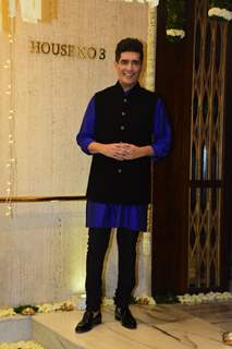 Manish Malhotra clicked at the Manish Malhotra's Diwali Party 