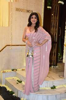 Shilpa Shetty looked radiant in a pink saree at Manish Malhotra's Diwali Party