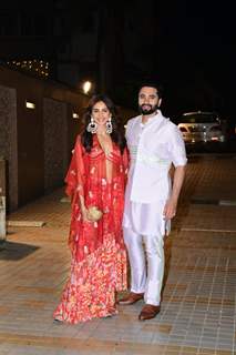 Rakul Preet was a sight to behold in a shimmering embellished bralette  teamed with floral printed palazzo pants and a sheer cape jacket. She  rounded off her look with statement earrings, a
