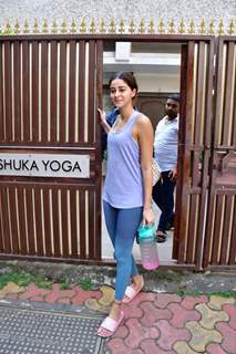 Ananya Panday spotted in Khar 