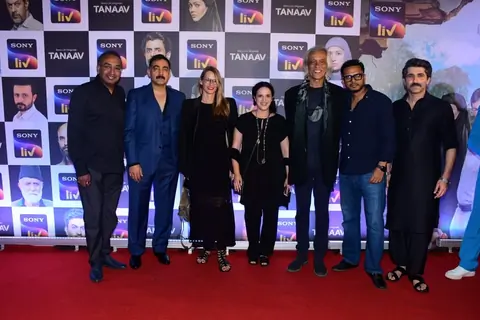 Manav Vij, Sudhir Mishra, Sumit Kaul