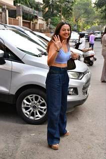 Helly Shah spotted at Farner's cafe in Bandra