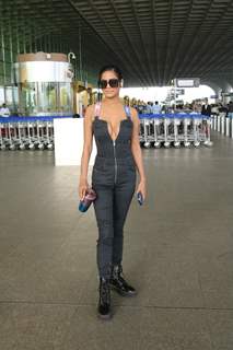 Poonam Pandey spotted at the Mumbai airport