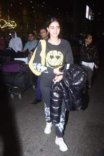 Ananya Panday snapped at the airport 
