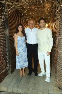 Celebrities spotted at Kartik Aaryan's Birthday Bash 