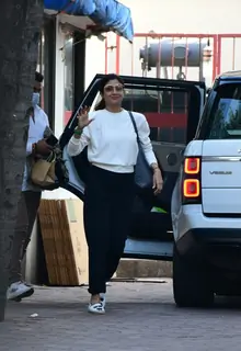 Shilpa Shetty spotted in the city 