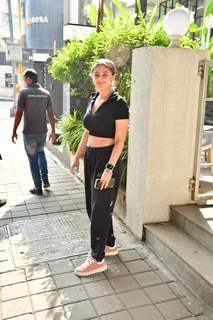 Dhvani Bhanushali spotted in the city 