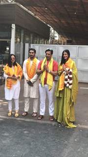 Aahana Kumra, Prateik Babbar, Shweta Basu Prasad and Madhur Bhandarkar snapped at Siddhivinayak temple