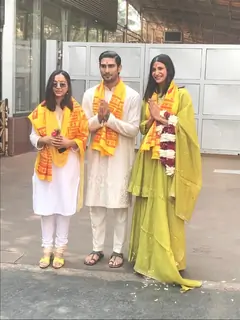 Aahana Kumra, Prateik Babbar, Shweta Basu Prasad snapped at Siddhivinayak temple
