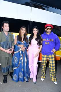 Jacqueline Fernandez, Varun Sharma, Pooja Hegde, Ranveer Singh spotted promoting Cirkus movie on the set of The Kapil Sharma Show 