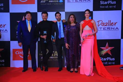 Celebrities clicked at the 22nd ITA Awards 