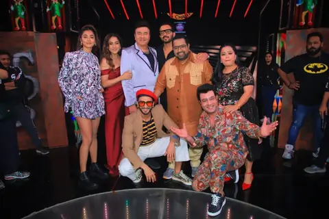 Ranveer Singh, Pooja Hegde, Varun Sharma, Rohit Shetty, Shankar Mahadevan, Neeti Mohan, Bharti Singh, Anu Malik spotted on the set of Sa Re Ga Ma Li'l champs
