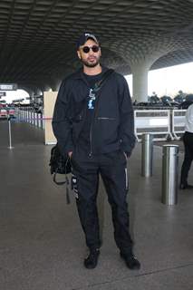 Arjun Kanungo spotted at the mumbai airport