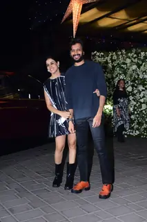 Genelia D'Souza, Riteish Deshmukh spotted at Salman Khan's Birthday Bash 