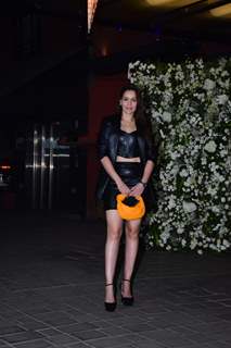 Waluscha De Sousa spotted at Salman Khan's Birthday Bash 