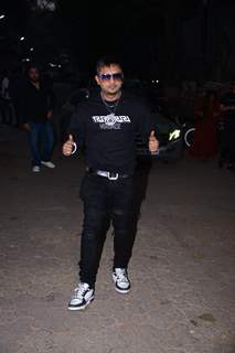 Yo Yo Honey Singh spotted promoting latest song Gatividhi in Andheri 