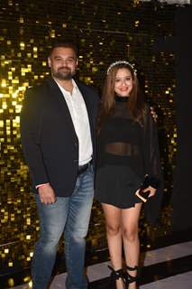 Mahaakshay Chakraborty, Madalsa Sharma