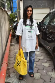 Shibani Dandekar spotted in Bandra