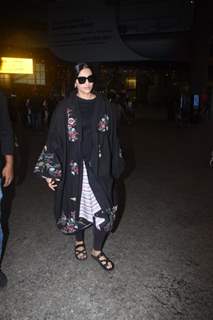 Sonam Kapoor spotted at the Mumbai airport