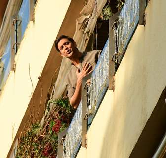 Hrithik Roshan spotted outside the his house in Juhu  