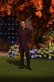 Akshay Kumar wore a maroon kurta as he arrived for Radhika Merchant and Anant Ambani’s engagement ceremony