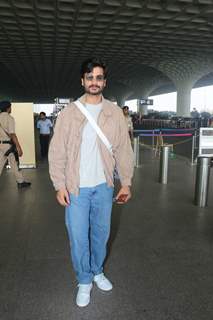 Sunny Kaushal spotted at the Mumbai airport