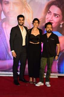 Celebrities grace the screening of Shehzada in Juhu 