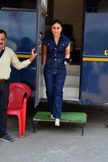 Kareena Kapoor snapped at Mehboob Studio for shoot of the 4th season of What Women Want
