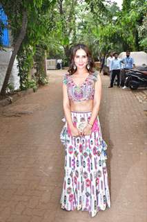 Kim Sharma snapped at the Alanna Panday sangeet ceremony