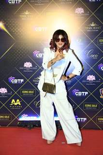 Wardha Khan snapped attending the Iconic Gold Awards 2023