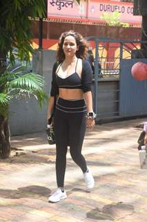 Aisha Sharma snapped in Bandra