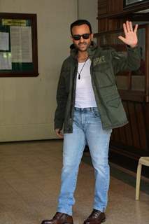 Saif Ali Khan snapped at Mehboob studio in Bandra