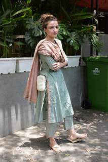 Soha Ali Khan spotted in Bandra