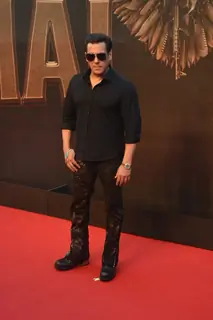Salman Khan snapped at the trailer launch of Kisi Ka Bhai Kisi Ki Jaan