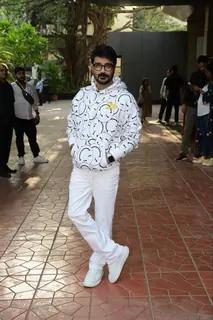 Prosenjjt Chatterjee snapped promoting webseries Jubilee in Bandra