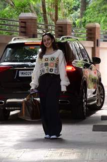 Neha Sharma snapped in Bandra