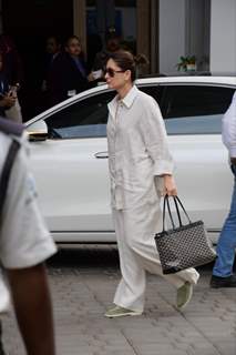 Kareena Kapoor Khan snapped at the Kalina airport 