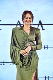 Sonakshi Sinha grace the trailer launch of web series Dahaad