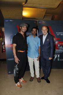 Sankalp Reddy, Anupam Kher, Vidyut Jammwal grace the premiere of IB 71