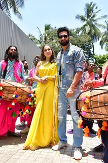 Vicky Kaushal and Sara Ali Khan snapped at trailer launch of Zara Hatke Zara Bachke
