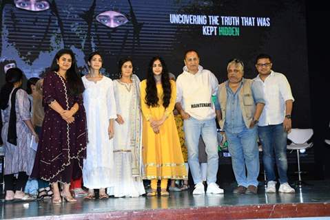 Siddhi Idnani, Yogita Bihani, Sonia Balani, Adah Sharma, Vipul Amrutlal Shah, Sudipto Sen grace the press conference of the film The Kerala Story