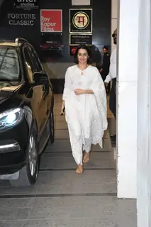 Shraddha Kapoor snapped in Khar
