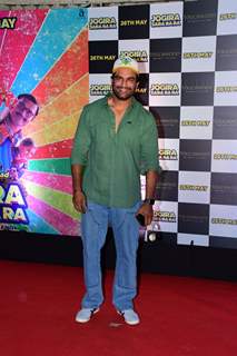 Sharad Kelkar grace the premiere of Jogira Sara Ra Ra