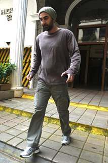 Ranbir Kapoor Snapped in Bandra 