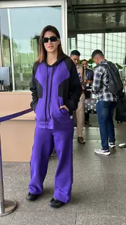 Celebrities spotted at the airport 